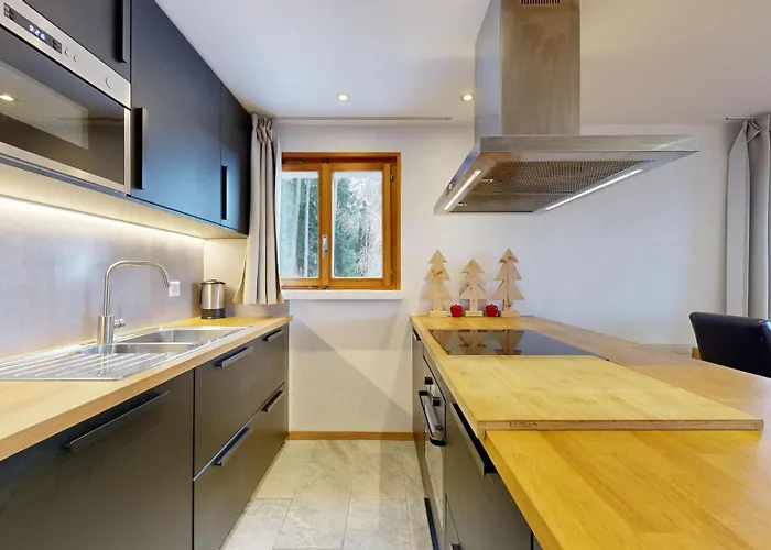 Melezes S 020 - Lift 8 Pers